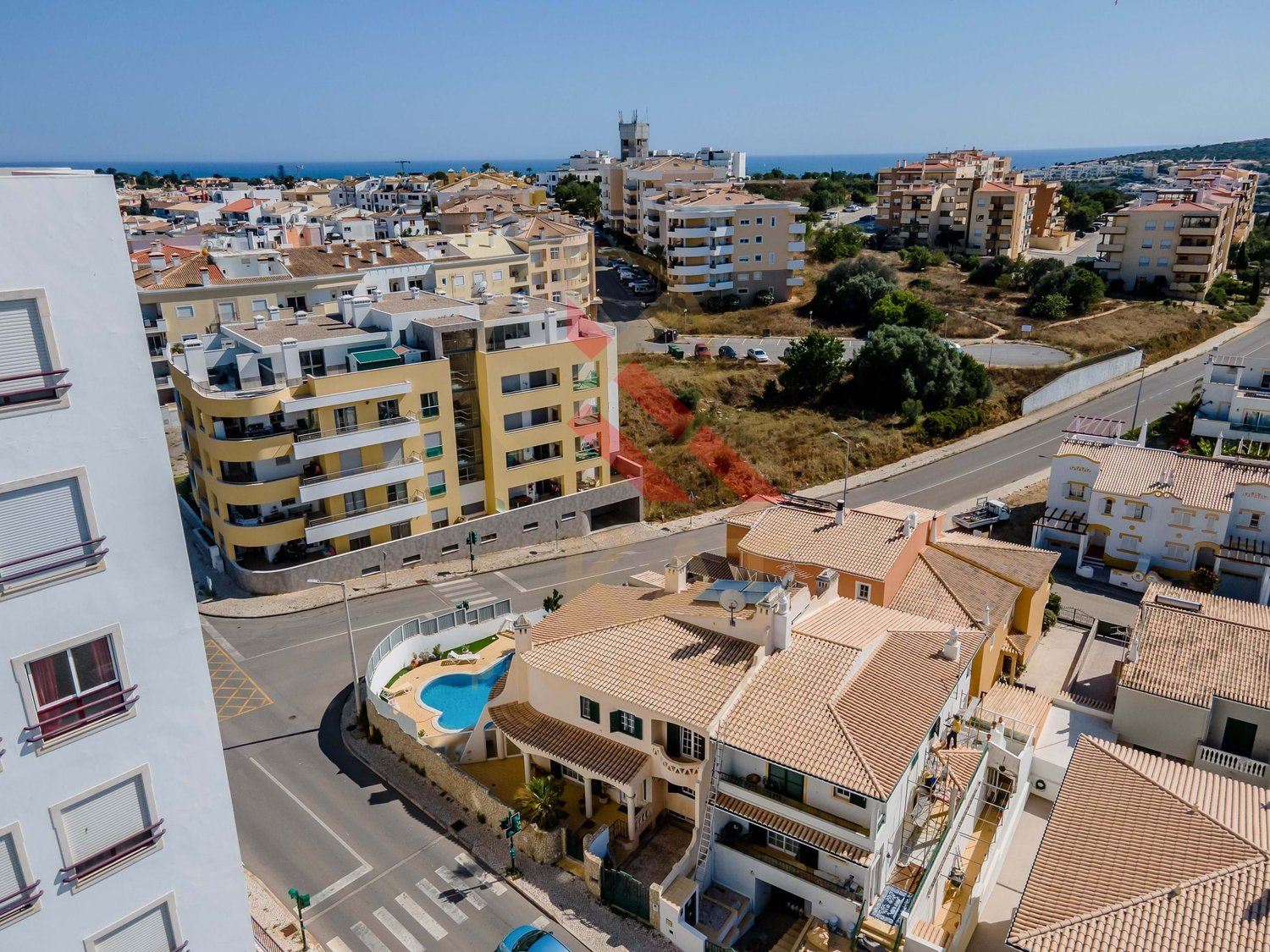 Moradia T3, a curta distância a pé da Praia de Porto de Mós, Lagos