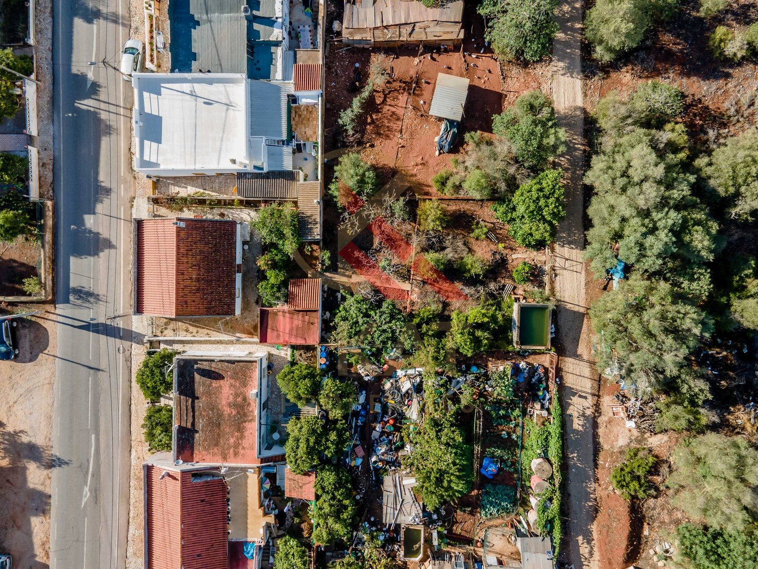 Casa térrea com terreno em Silves