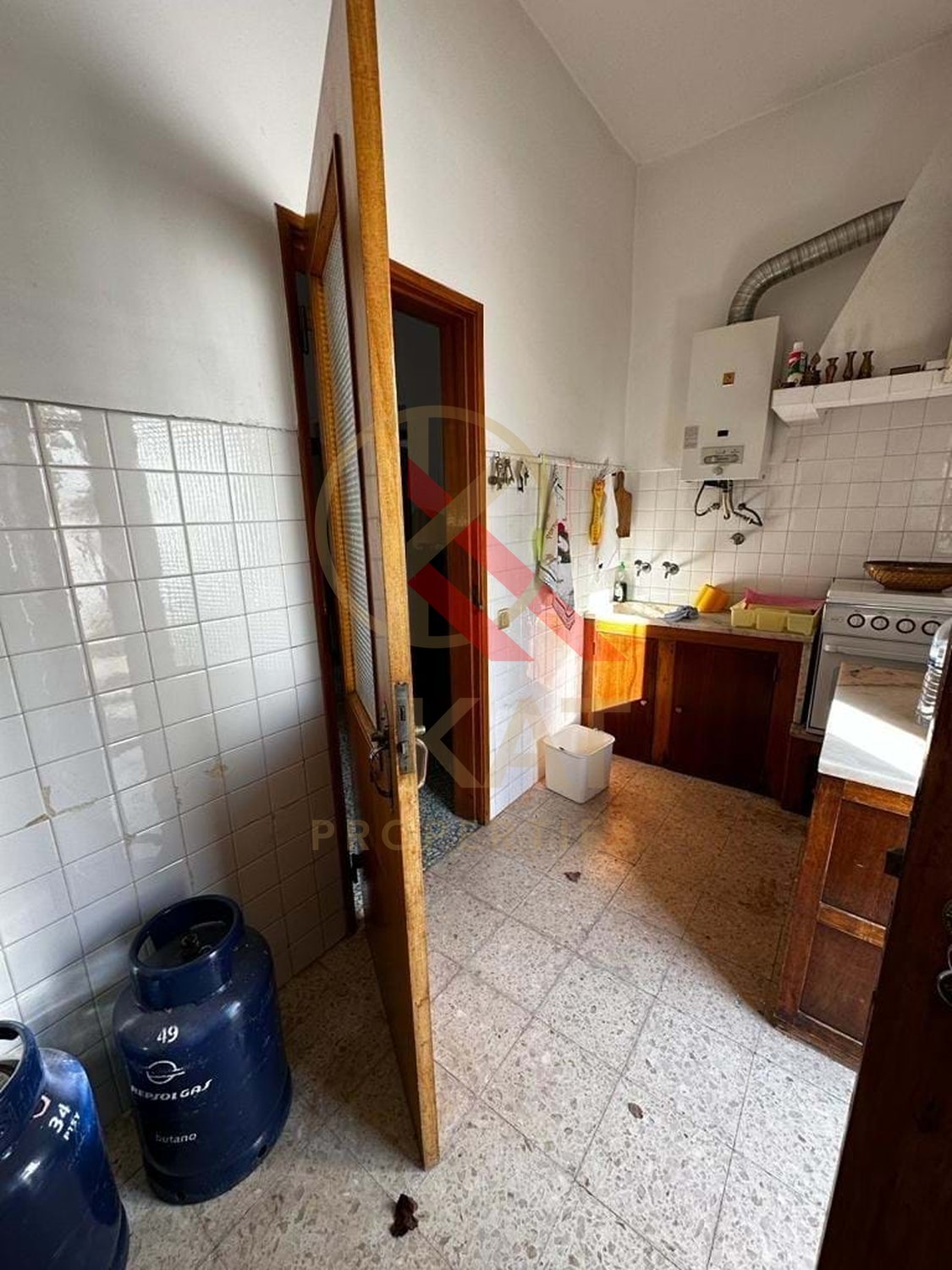 Casa térrea com terreno em Silves