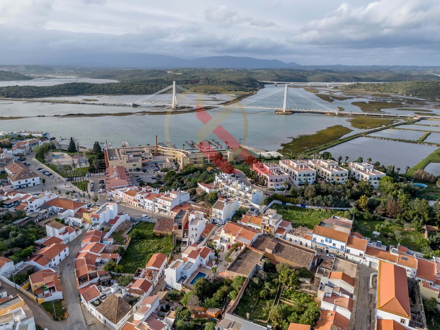 Unidade de Alojamento Local, Mexilhoeira da Carregação, Lagoa