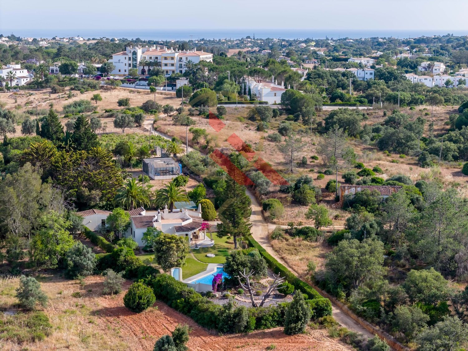 Moradia à Venda em Caramujeira, Vale D´el Rei com Piscina 