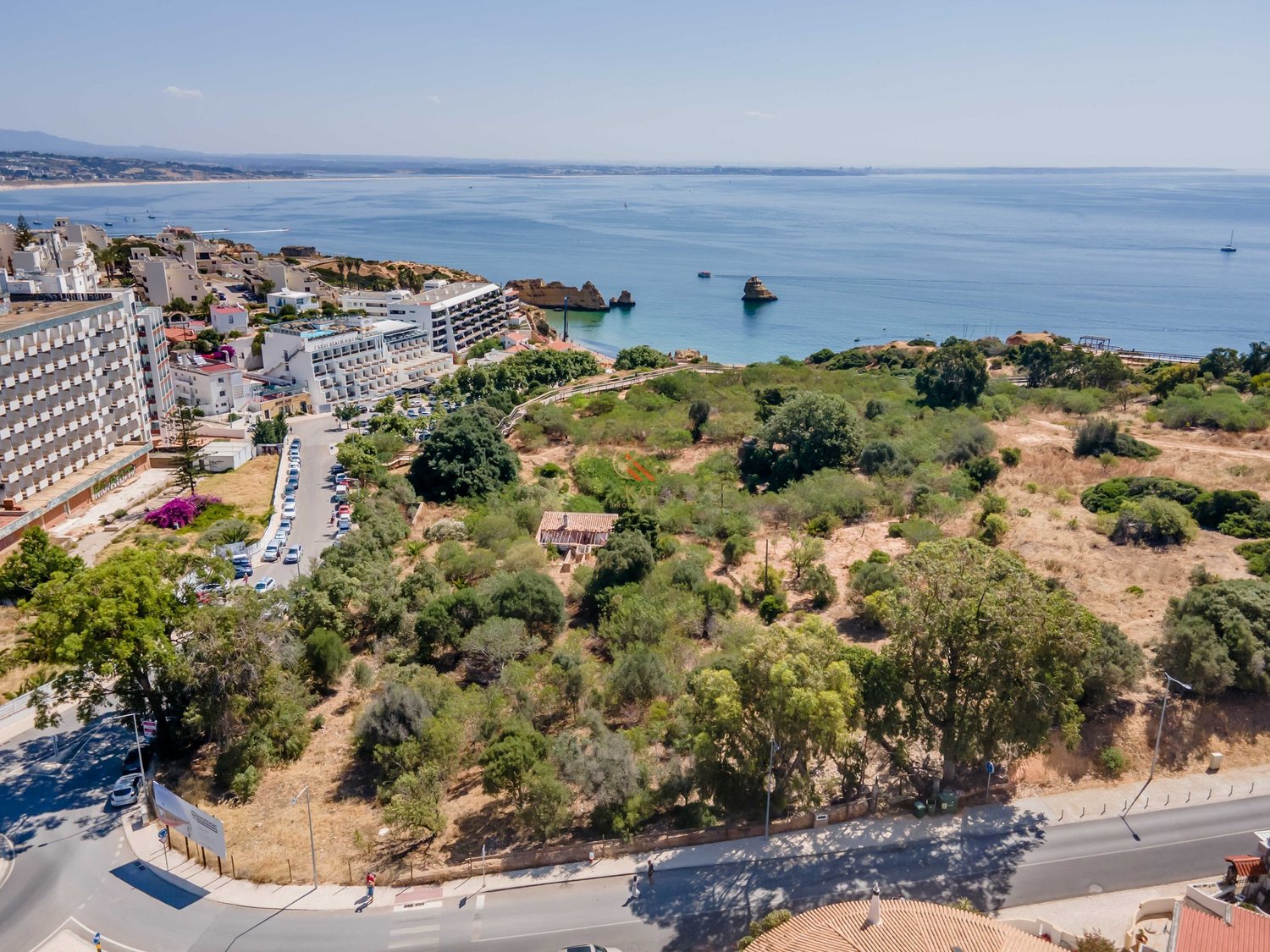 Building plot, Praia de D. Ana, Lagos