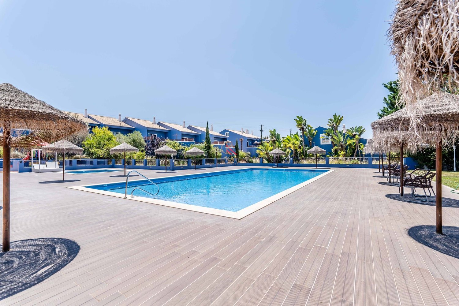 Tourist Village, Luz, Lagos