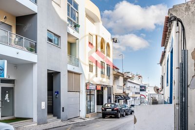 Espaço Comercial para Venda em Lagoa