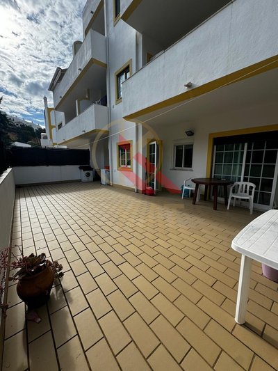 Apartamento T1+1 a poucos metros da Praia de Carvoeiro