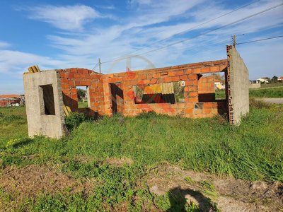 Terreno Urbano em Samora Correia, com versatilidade e com um Potencial em 1580m²