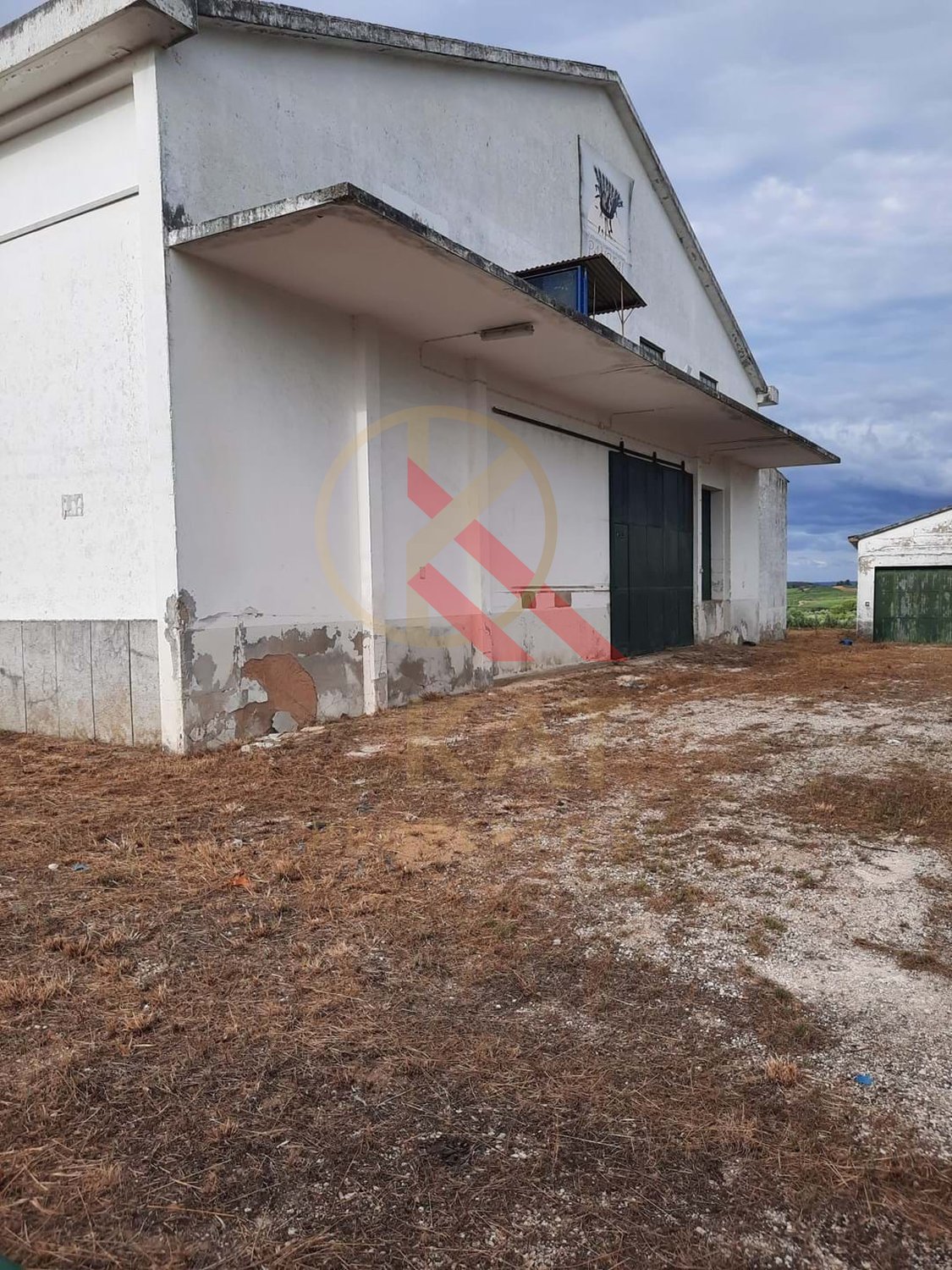 Armazém Industrial/Fábrica para Venda – Oportunidade Única de Investimento!