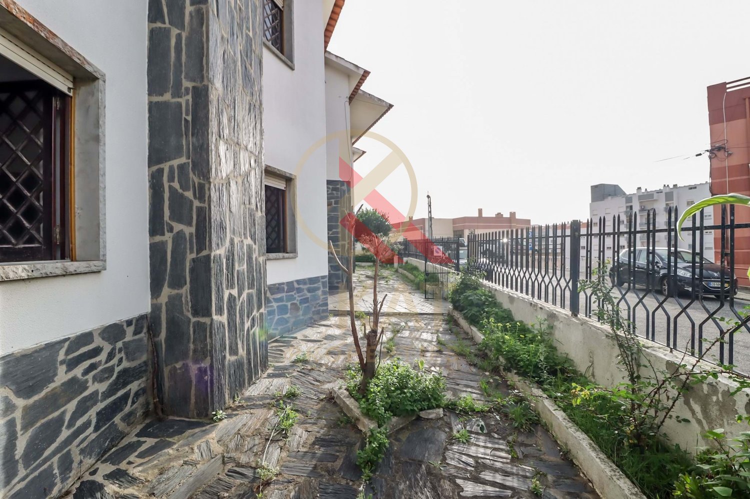 Oportunidade Imperdível! Moradia T6, Torres Vedras – Perfeita para investimento ou Moradia Bifamiliar