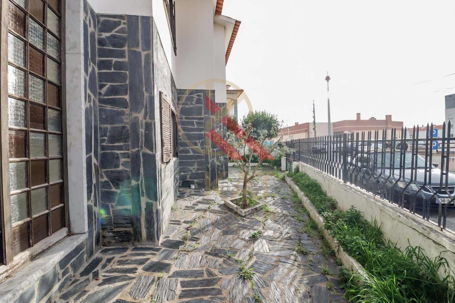 Oportunidade Imperdível! Moradia T6, Torres Vedras – Perfeita para investimento ou Moradia Bifamiliar