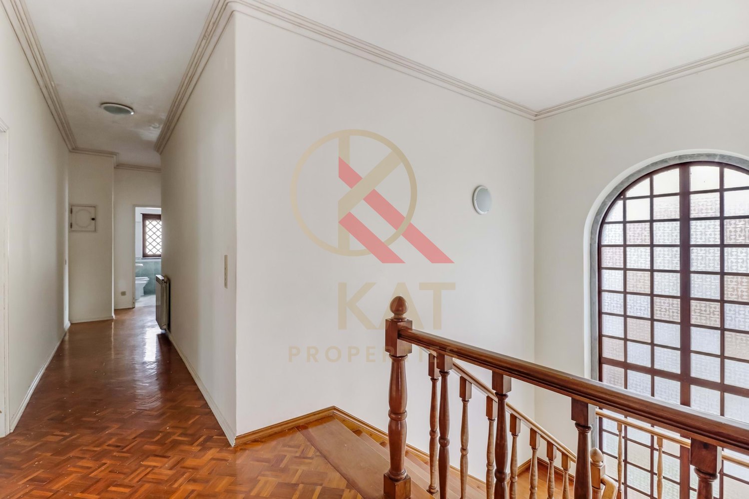 Oportunidade Imperdível! Moradia T6, Torres Vedras – Perfeita para investimento ou Moradia Bifamiliar