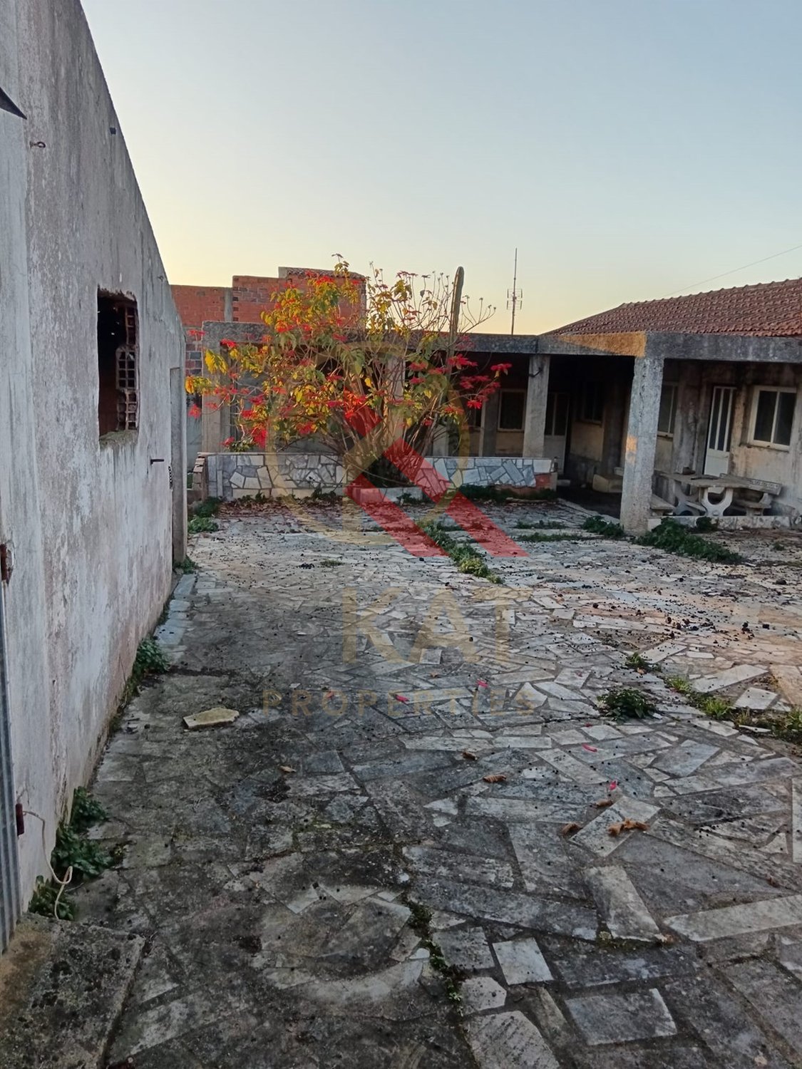 Moradia T4 + 2 Terrenos na Cabeça Gorda, Lourinhã