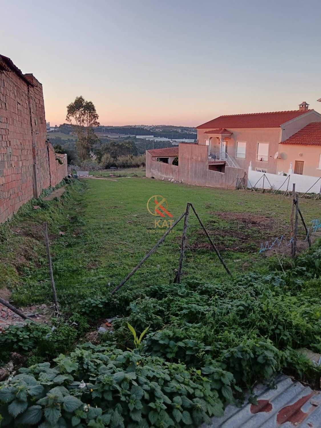 Moradia T4 + 2 Terrenos na Cabeça Gorda, Lourinhã