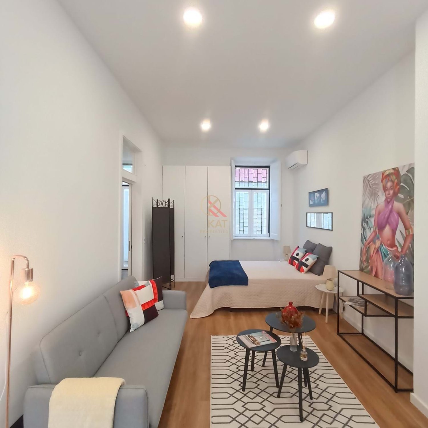 OPEN SPACE MODERNO E RENOVADO – 63M² + LOGRADOURO 
