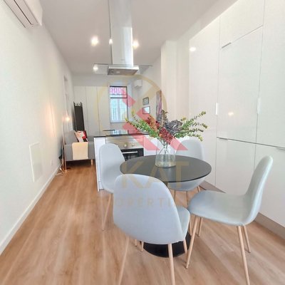 OPEN SPACE MODERNO E RENOVADO – 63M² + LOGRADOURO 