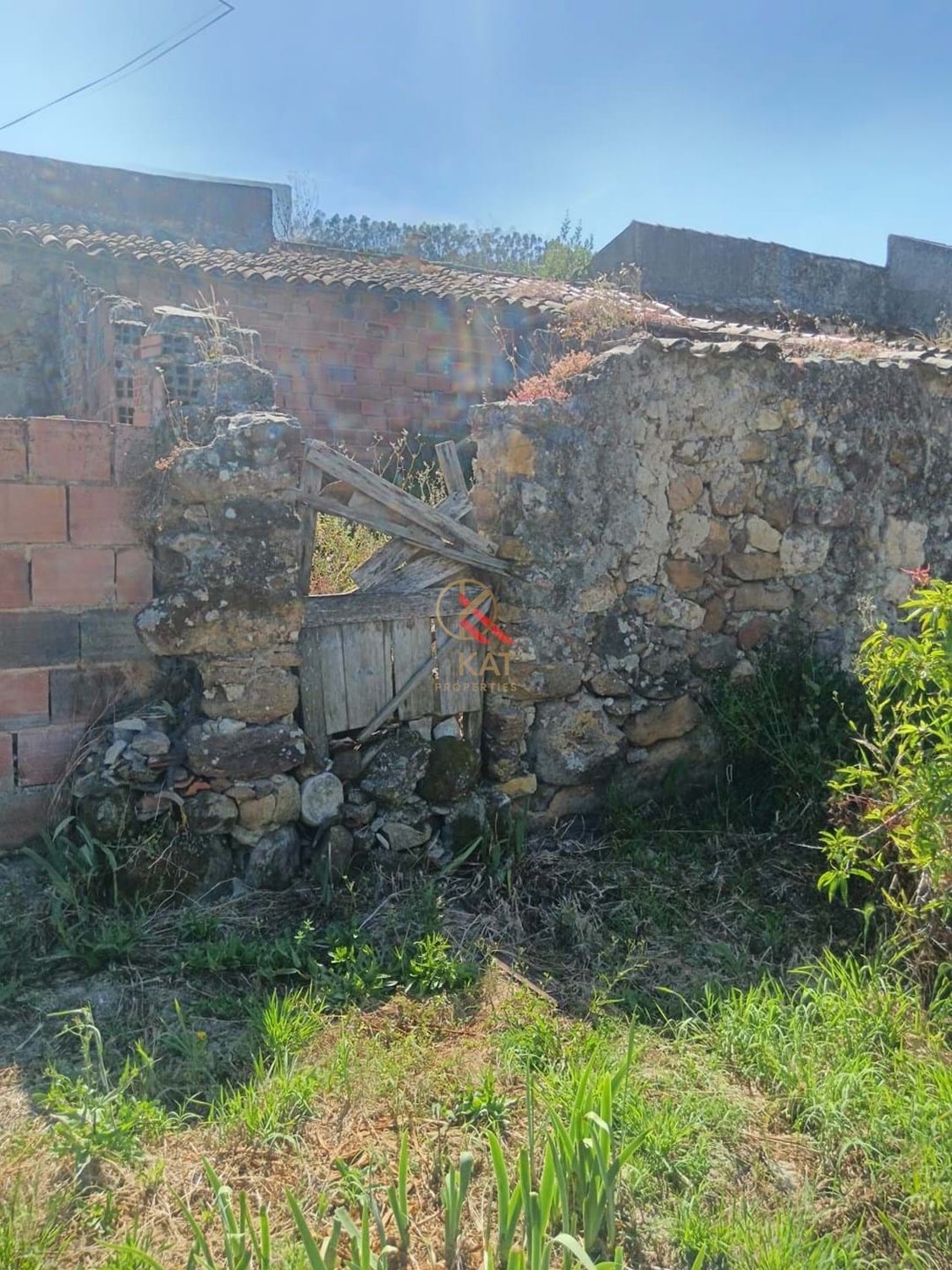 Terreno Urbano à Venda na Freixeira – Loures | 205 m²