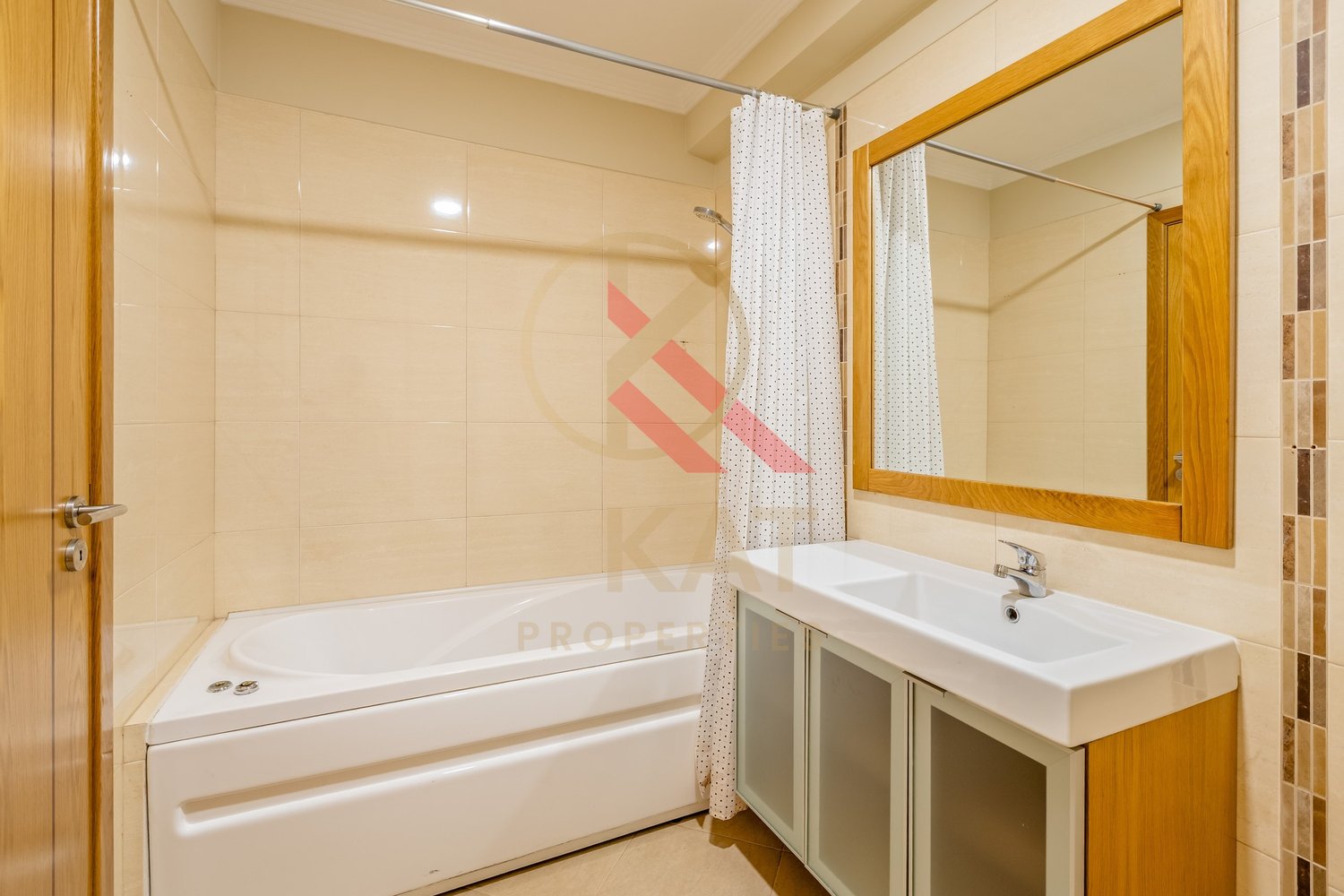 Apartamento T2  na Rua do Alportel em Faro