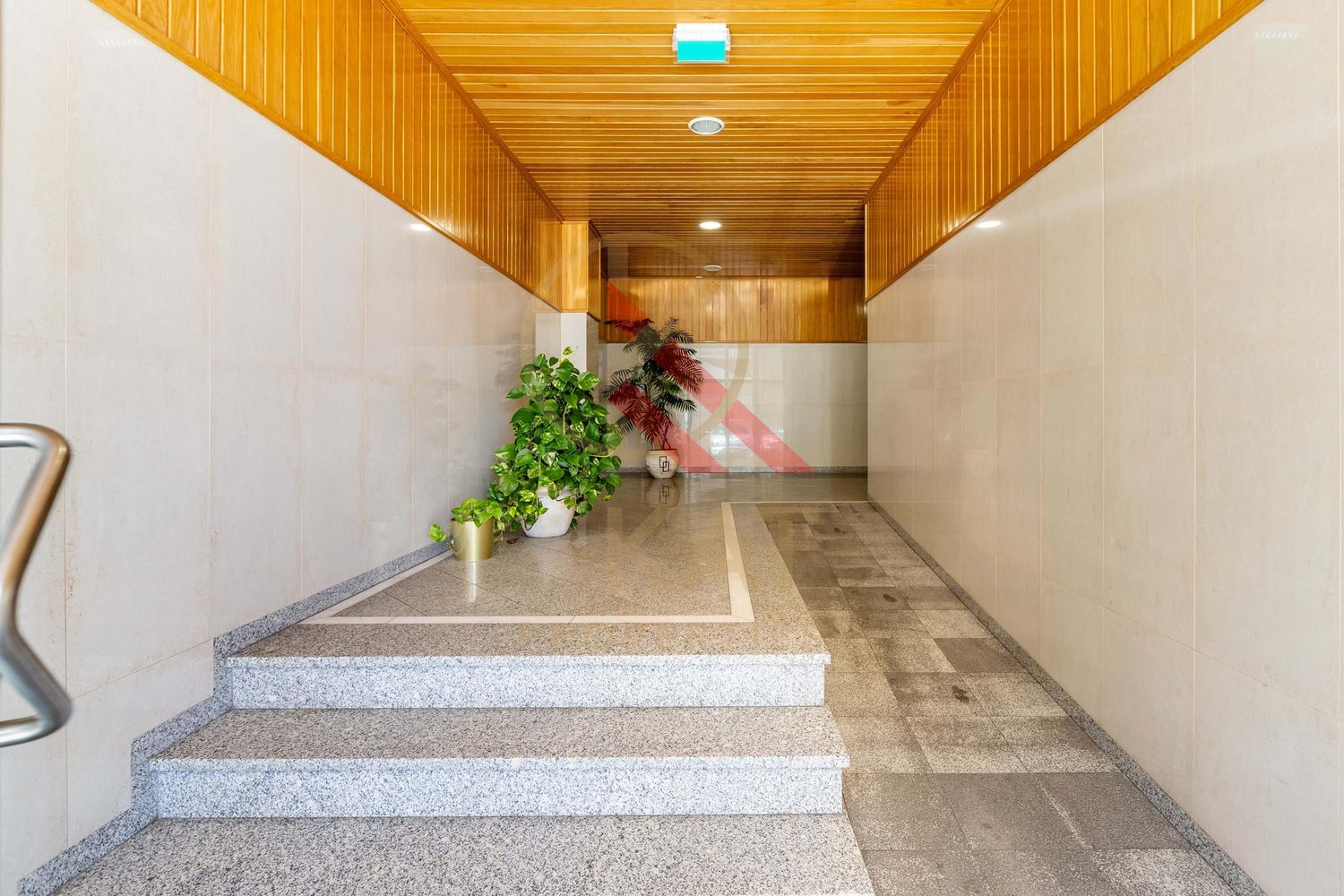 Apartamento T2  na Rua do Alportel em Faro