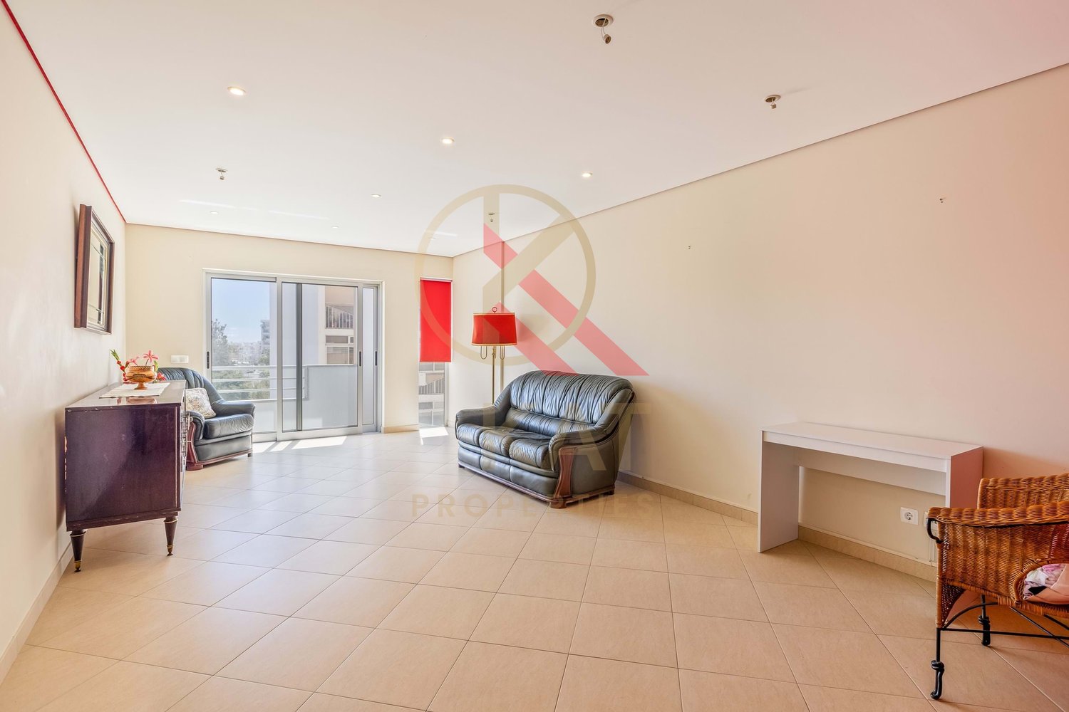 Apartamento T2  na Rua do Alportel em Faro