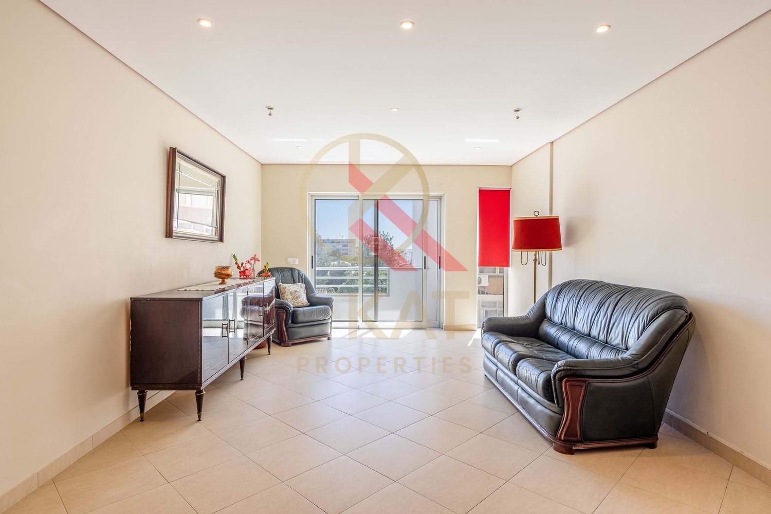 Apartamento T2  na Rua do Alportel em Faro