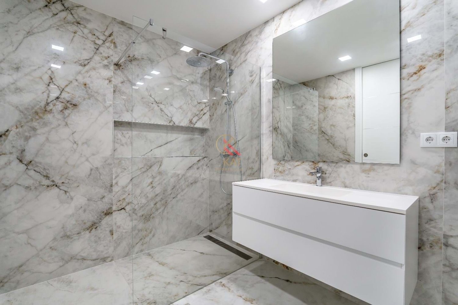 Apartamento T2 Novo em Lagos (Algarve) com piscina na cobertura 