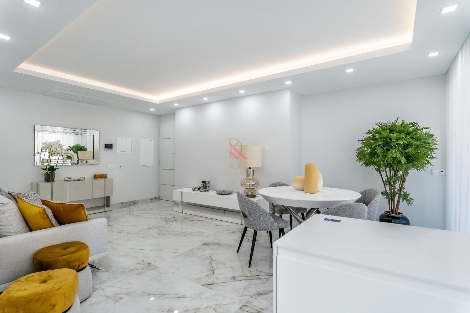 Apartamento T2 Novo em Lagos (Algarve) com piscina na cobertura 
