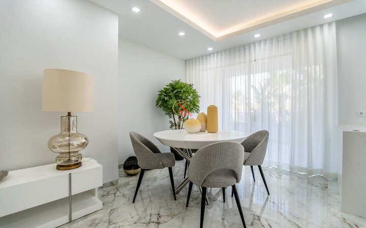 Apartamento T2 Novo em Lagos (Algarve) com piscina na cobertura 