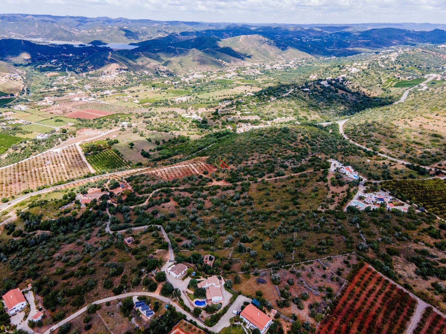 Terreno com Ruínas - Oportunidade em Silves perto da barragem do Arade