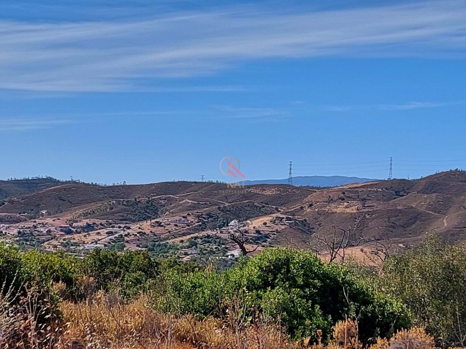 Terreno com Ruínas - Oportunidade em Silves perto da barragem do Arade