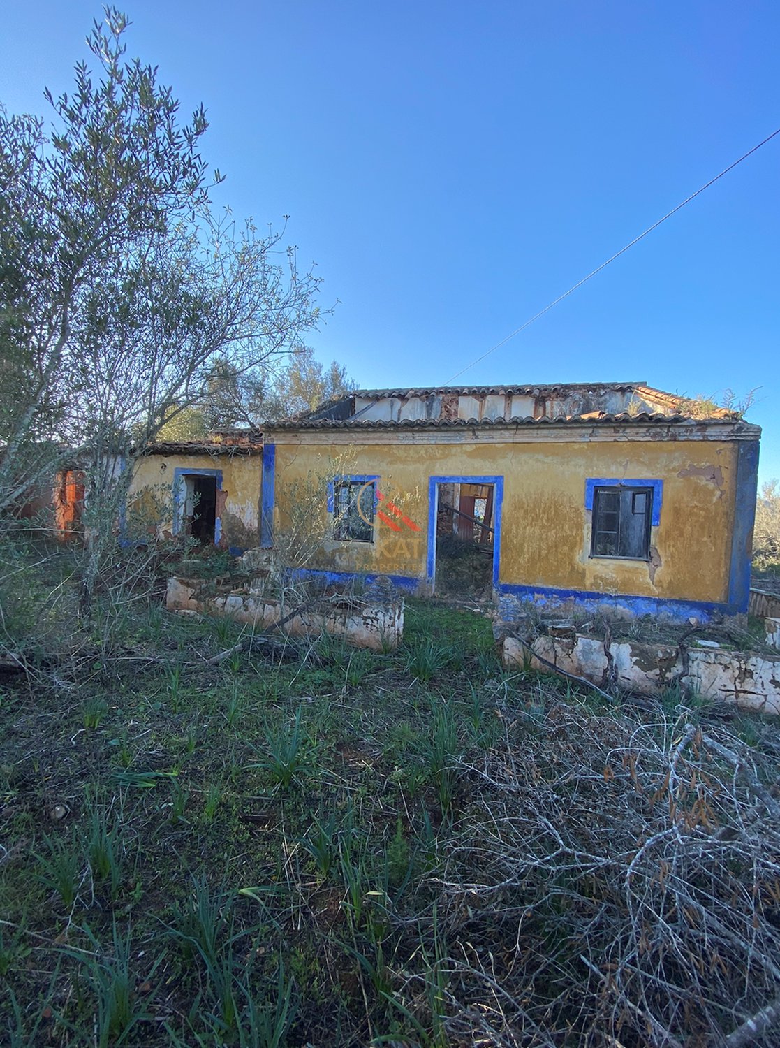 Terreno com Ruínas - Oportunidade em Silves perto da barragem do Arade