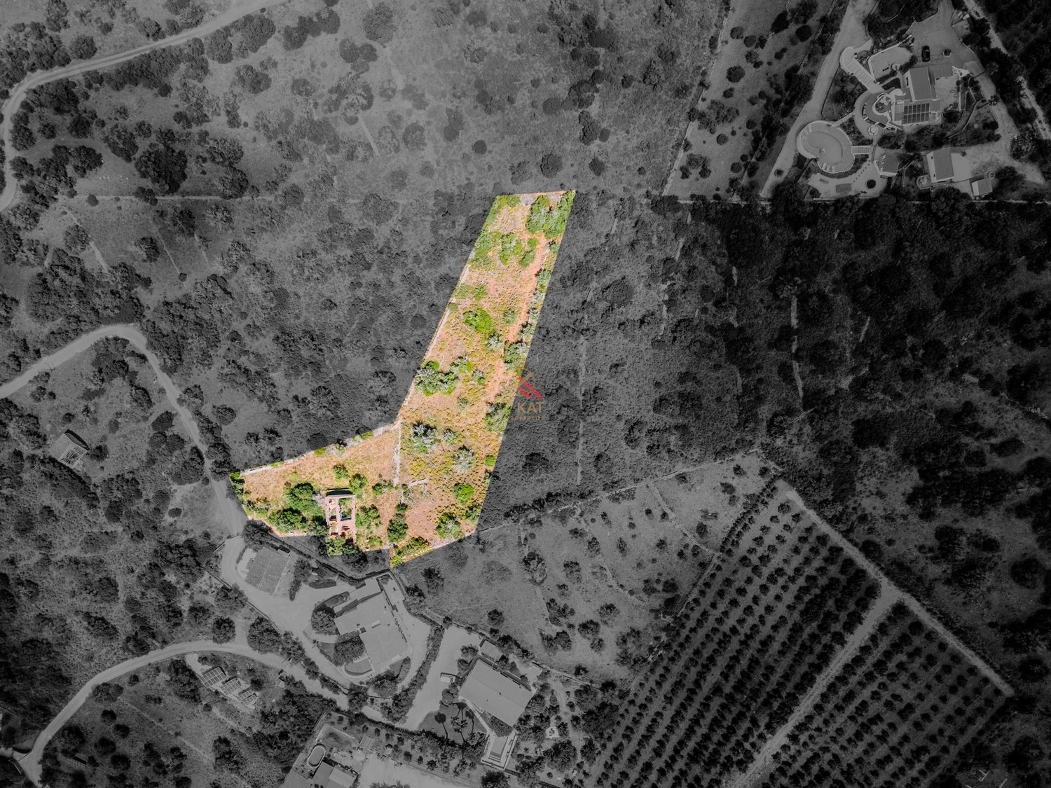 Terreno com Ruínas - Oportunidade em Silves perto da barragem do Arade
