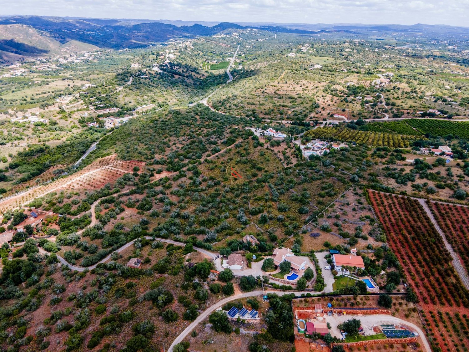 Terreno com Ruínas - Oportunidade em Silves perto da barragem do Arade