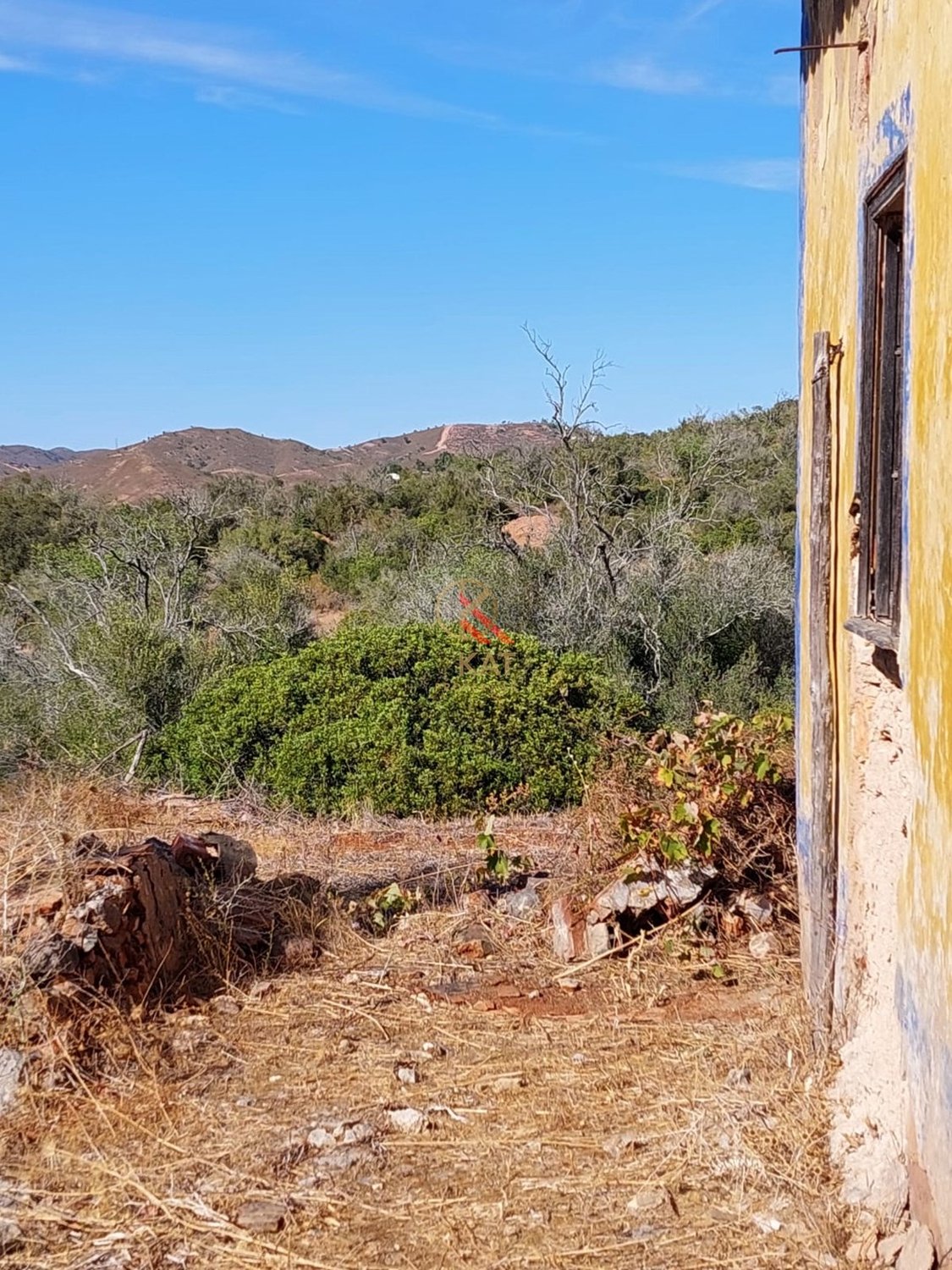 Terreno com Ruínas - Oportunidade em Silves perto da barragem do Arade