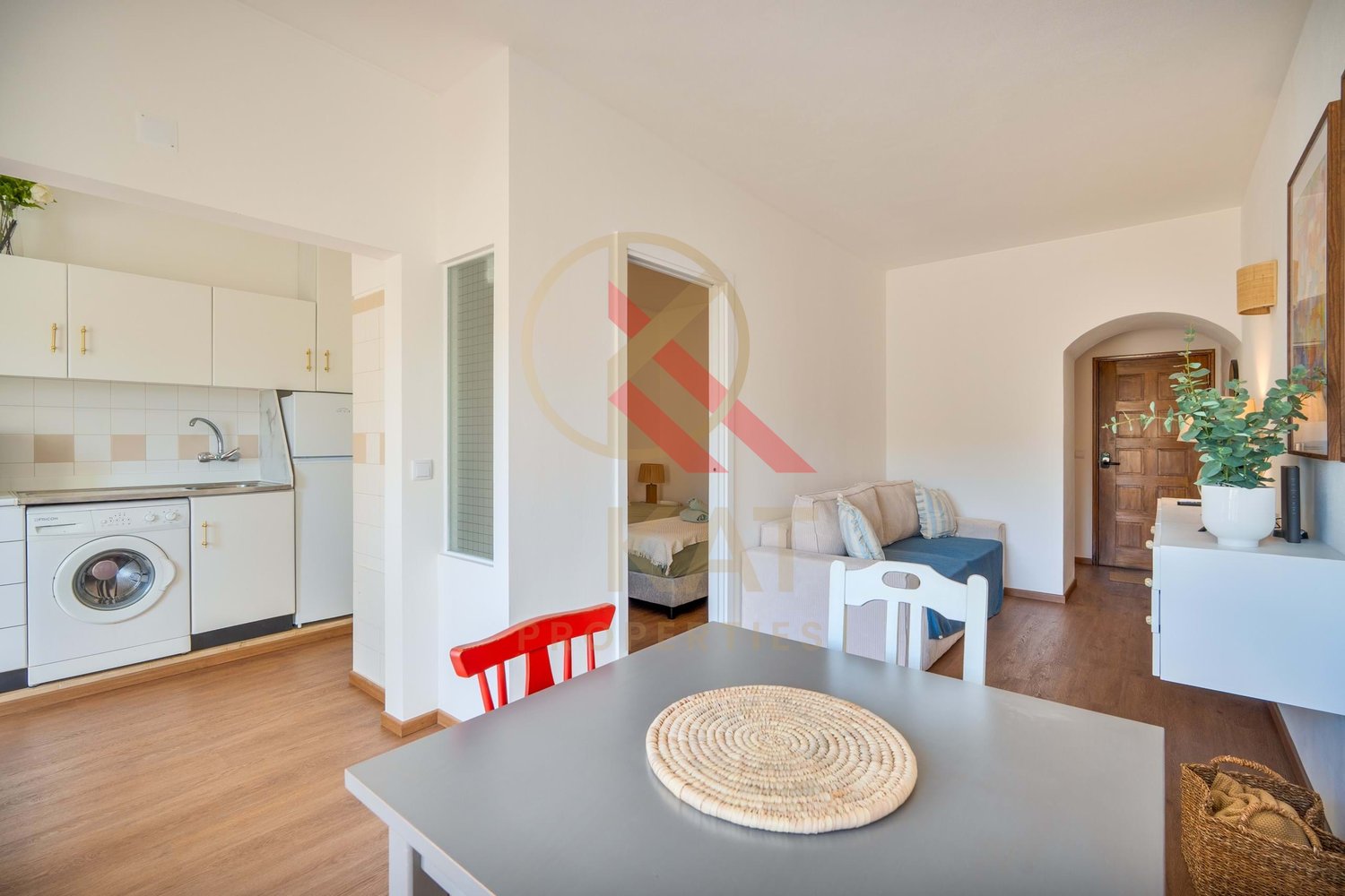 Apartamento T1 no Condomínio Magnólia Mar com Vista Mar em Lagos