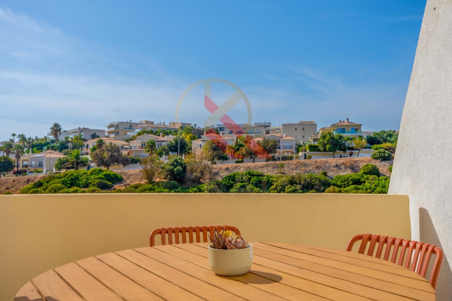 Apartamento T1 no Condomínio Magnólia Mar com Vista Mar em Lagos