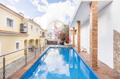 Moradia T3 em Condomínio Privado – Espiche, Lagos  para Arrendamento Anual