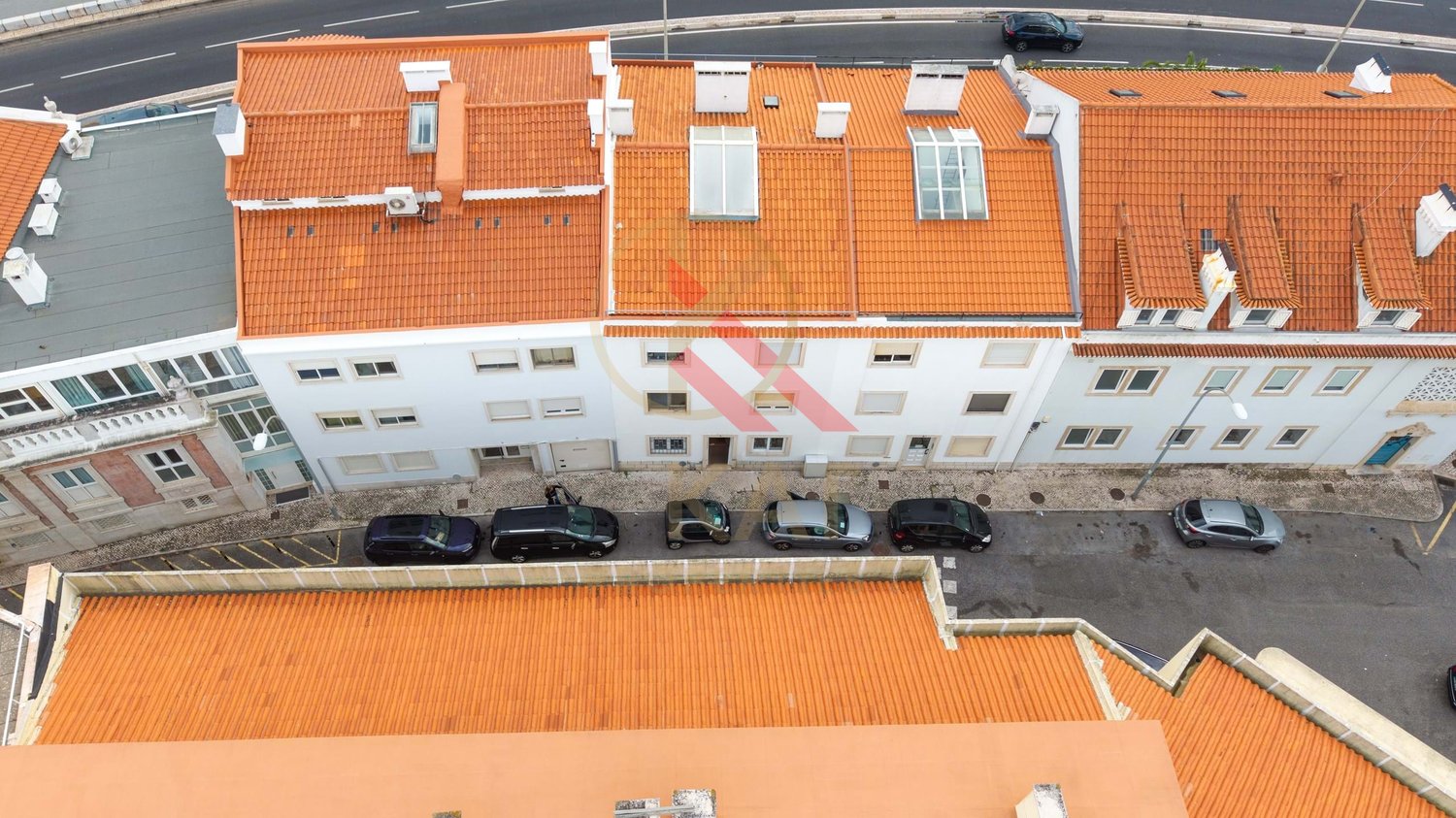 T2 de Sonho em Caxias, Oeiras – Vista Mar, Terraço Privativo com Jacuzzi e a 30 metros da Praia