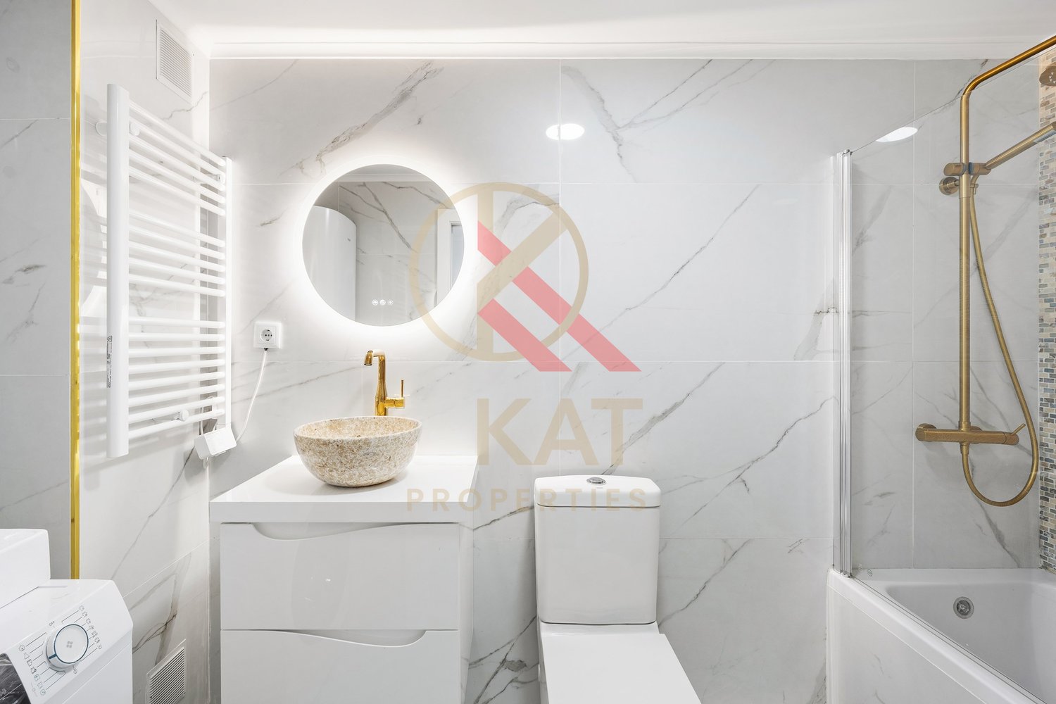 T2 de Sonho em Caxias, Oeiras – Vista Mar, Terraço Privativo com Jacuzzi e a 30 metros da Praia