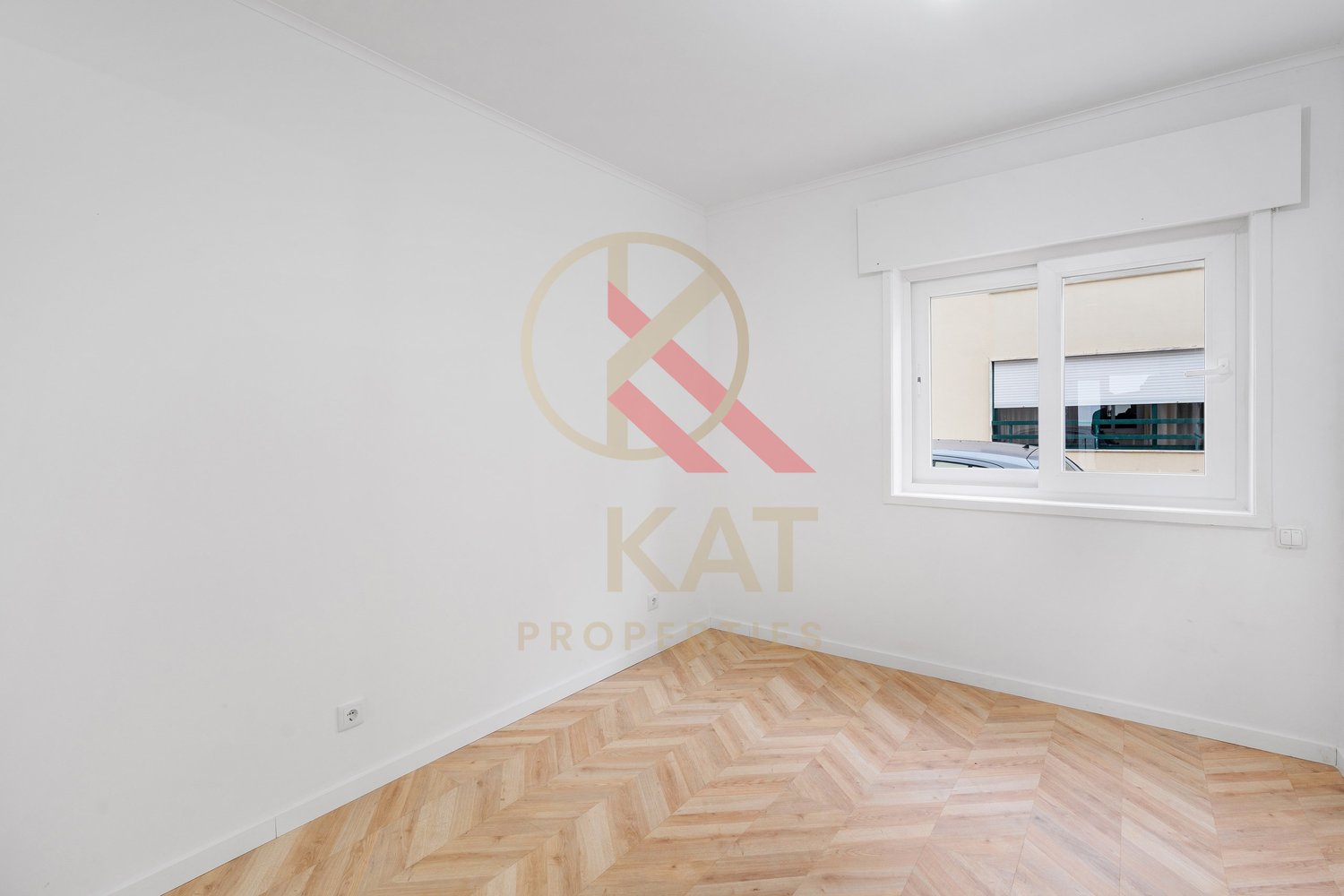 T2 de Sonho em Caxias, Oeiras – Vista Mar, Terraço Privativo com Jacuzzi e a 30 metros da Praia