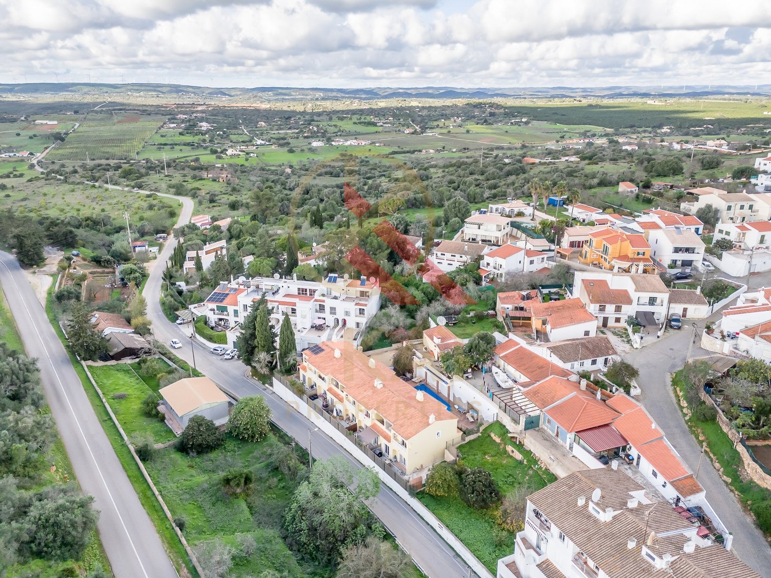 Moradia Geminada T3 em Condomínio Privado – Espiche, Lagos