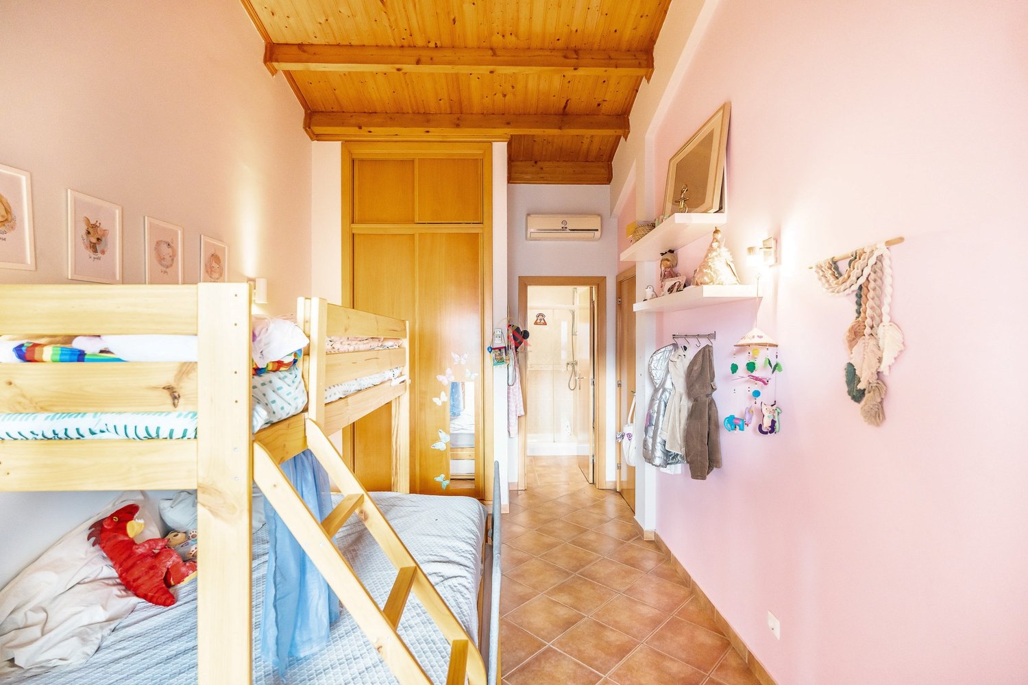 Moradia Geminada T3 em Condomínio Privado – Espiche, Lagos