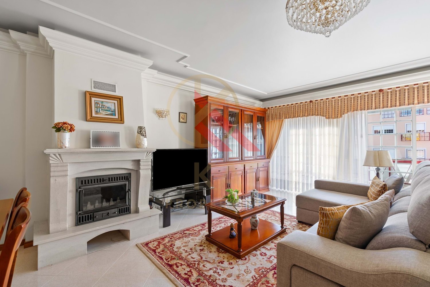 Oportunidade em Rio de Mouro — T3 Luminoso com bons acabamentos