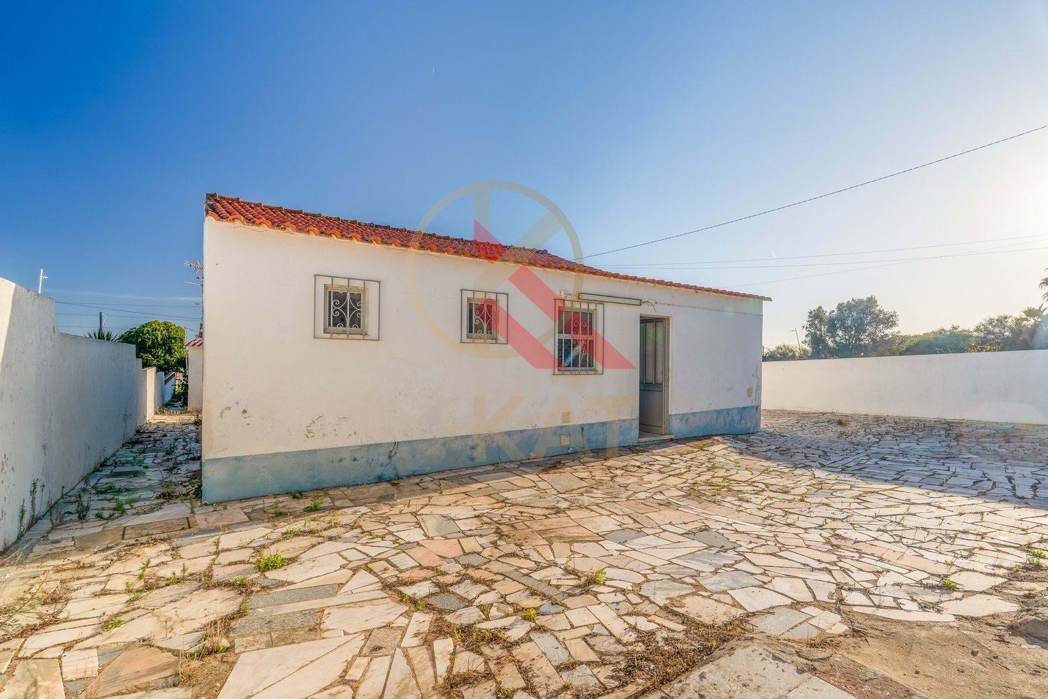 Propriedade com Localização Premium a 200m da Meia Praia – Lagos