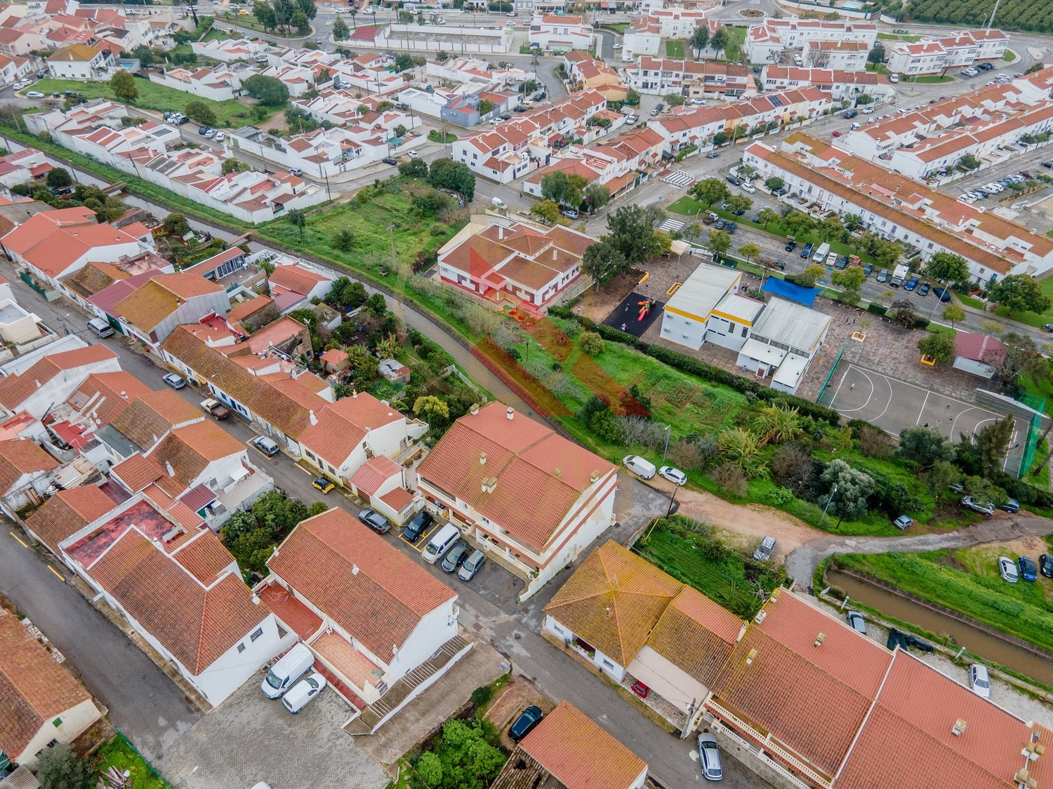 Apartamento T1 + 2 em Silves com Vista Desafogada 