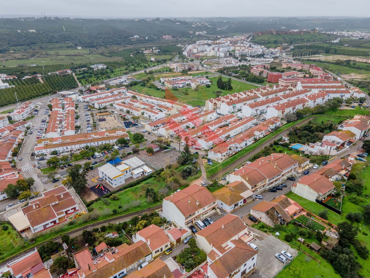 Apartamento T1 + 2 em Silves com Vista Desafogada 