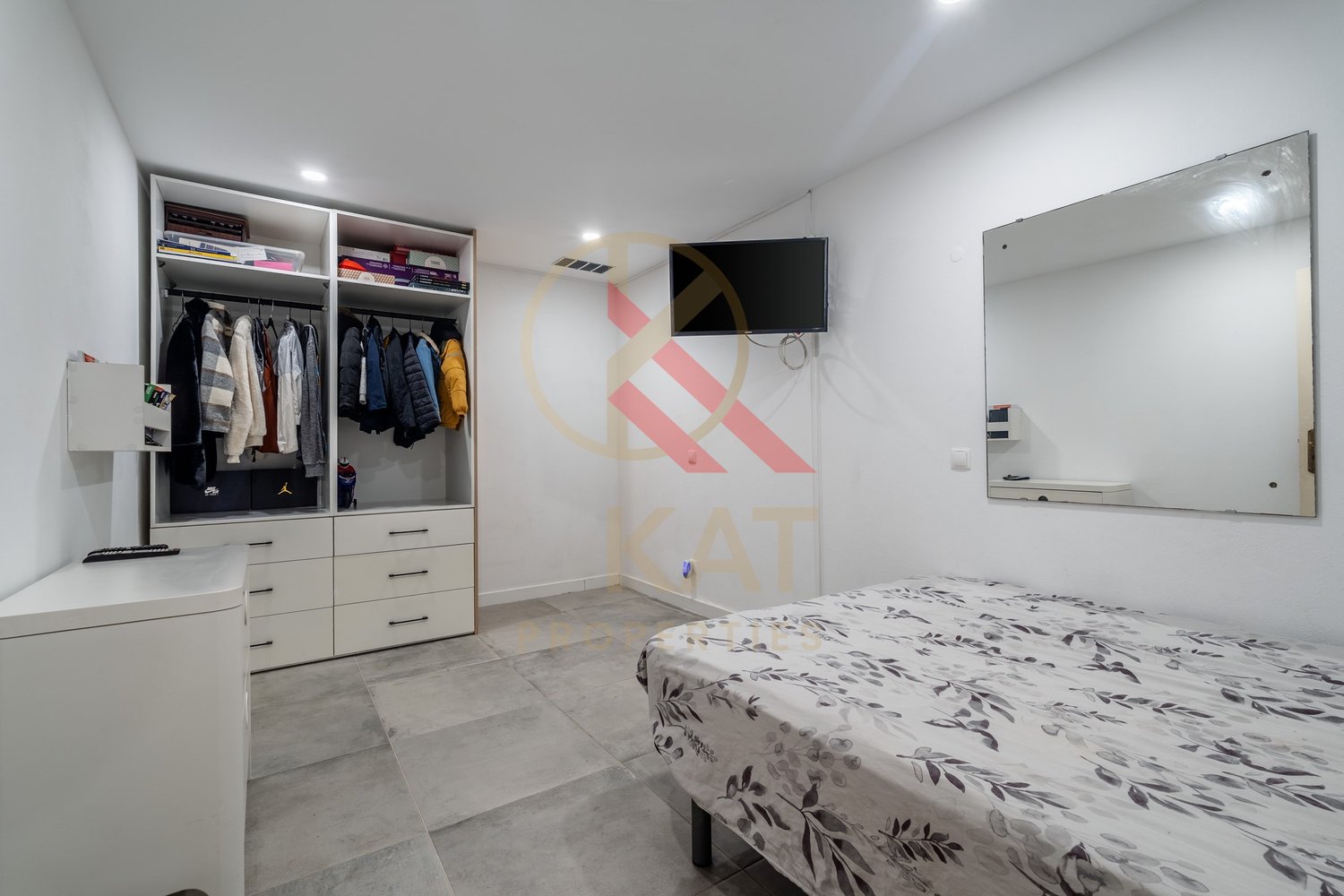 Apartamento T1 + 2 em Silves com Vista Desafogada 