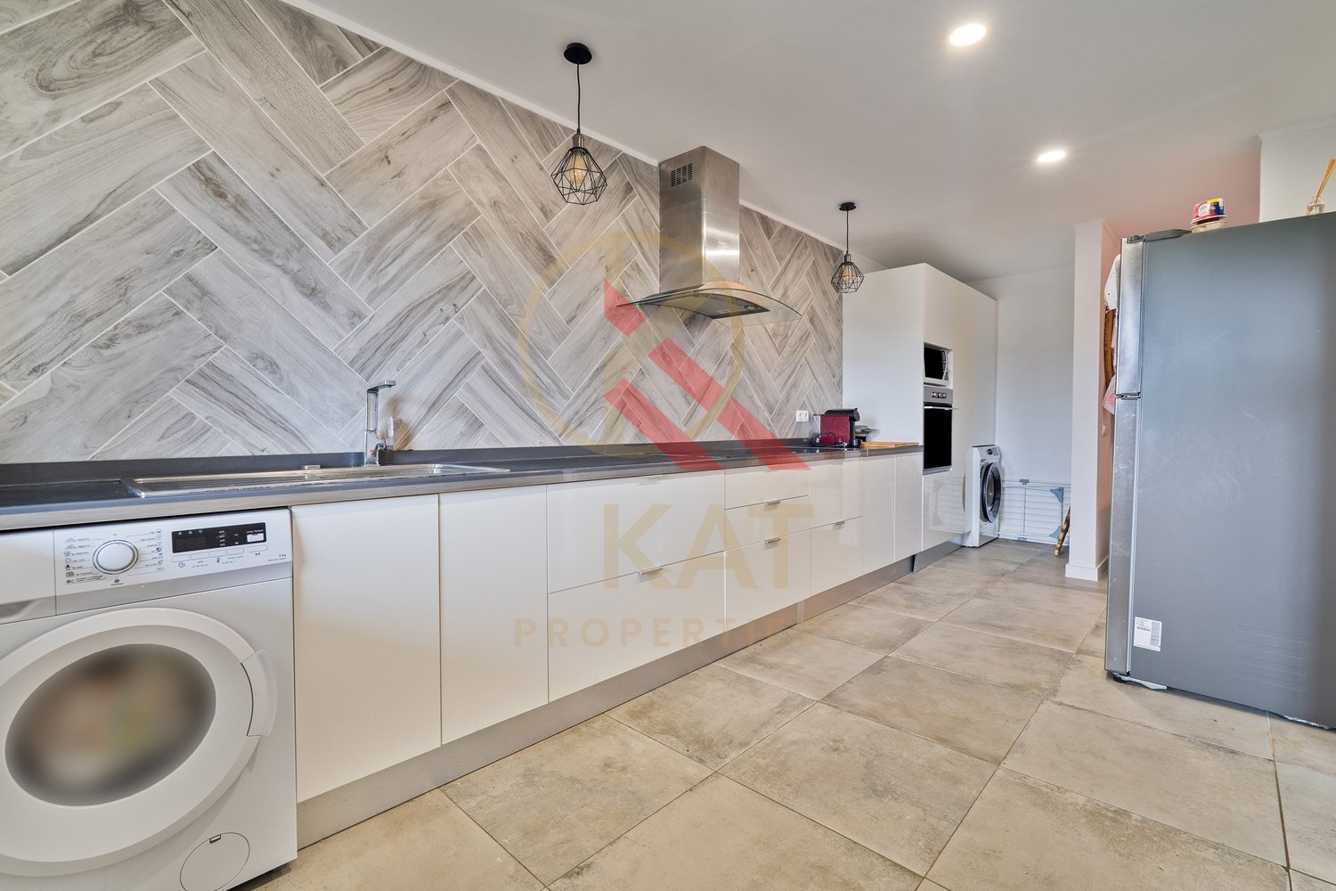 Apartamento T1 + 2 em Silves com Vista Desafogada 