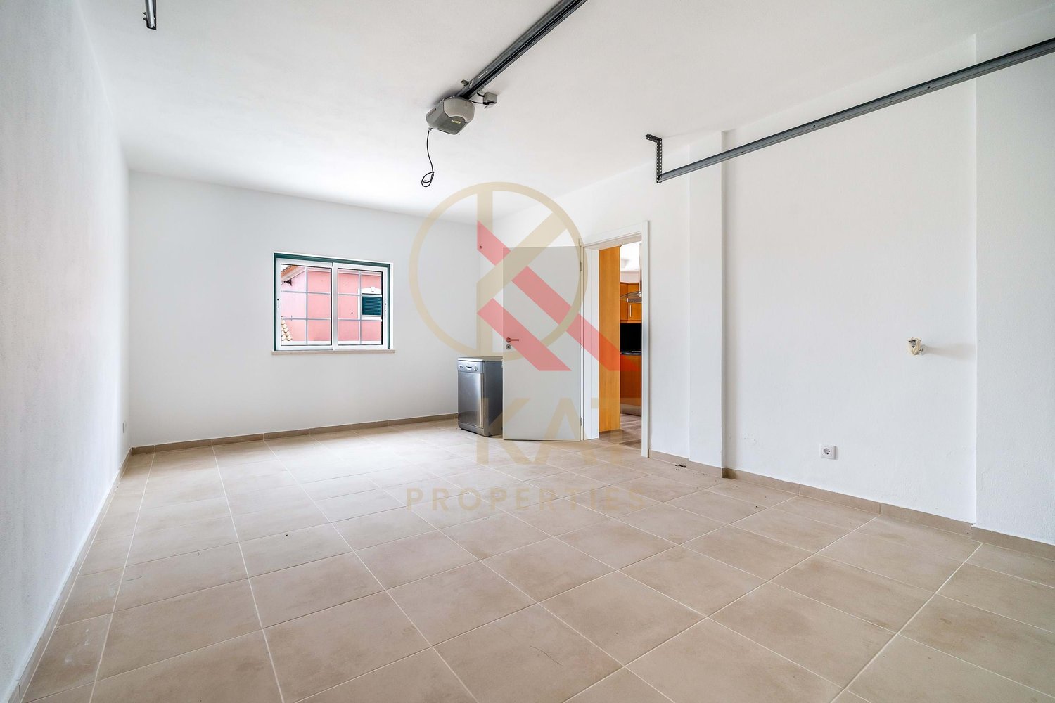 Excelente Moradia T3 com Piscina e Espaço Exterior Privativo