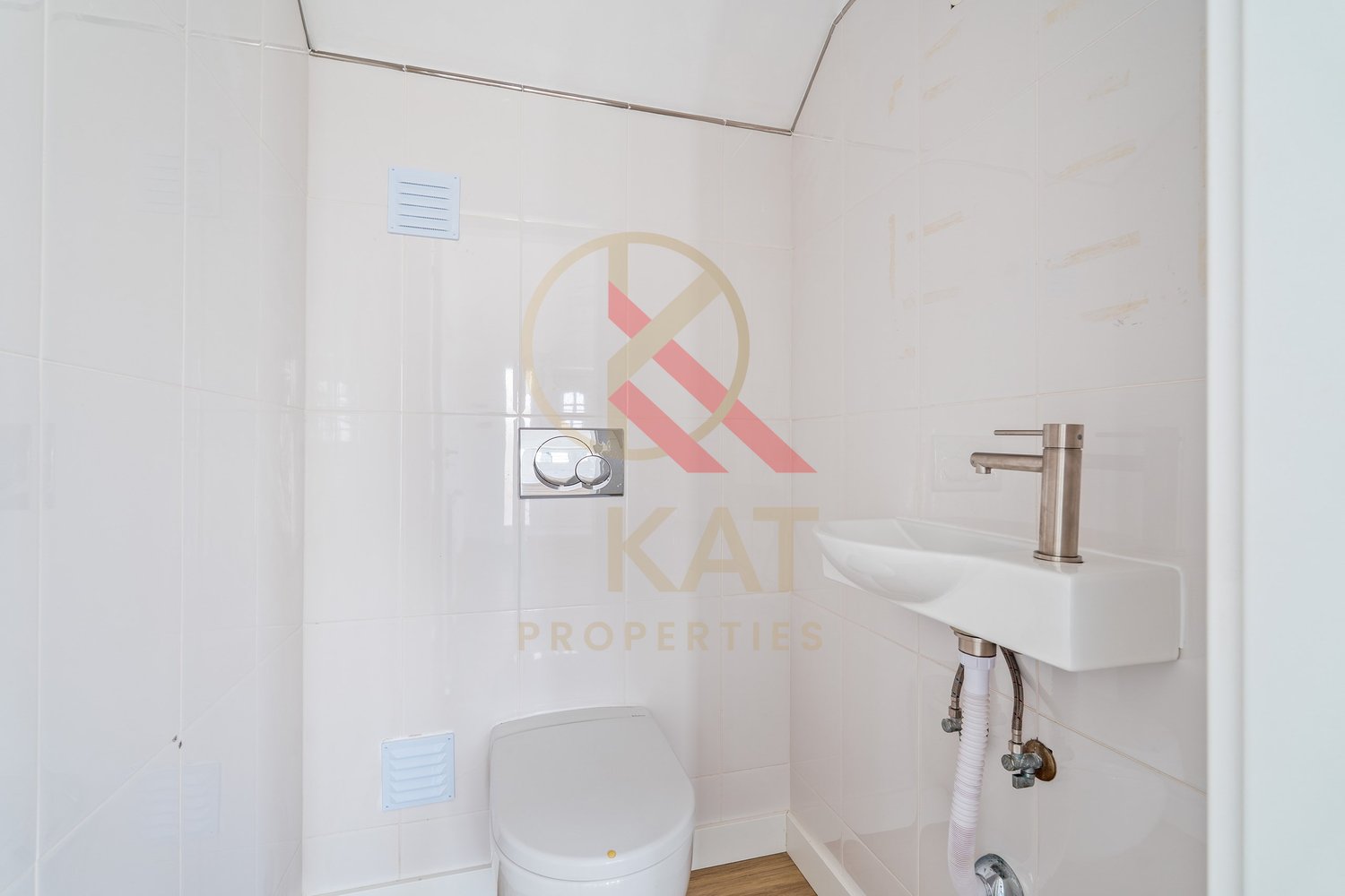 Excelente Moradia T3 com Piscina e Espaço Exterior Privativo