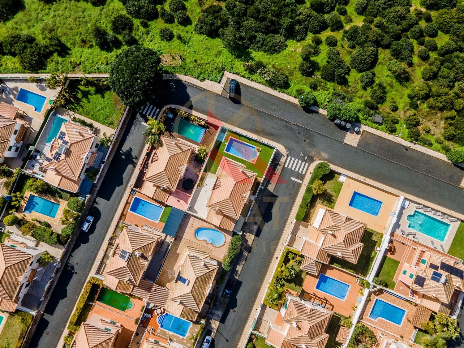 Excelente Moradia T3 com Piscina e Espaço Exterior Privativo