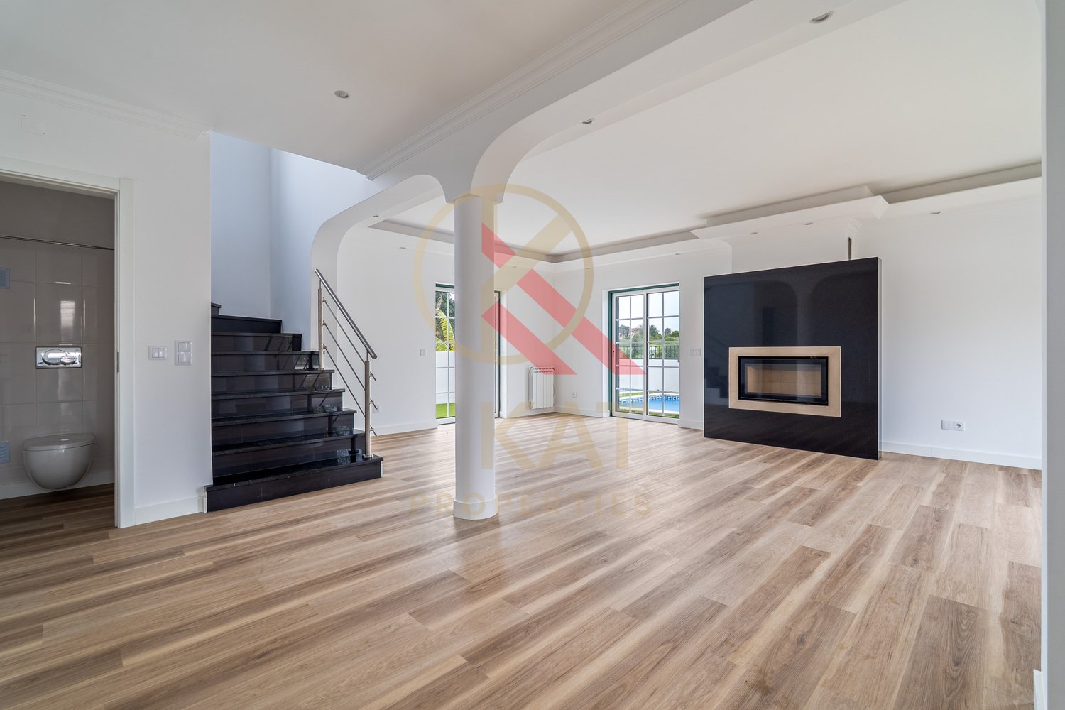 Excelente Moradia T3 com Piscina e Espaço Exterior Privativo